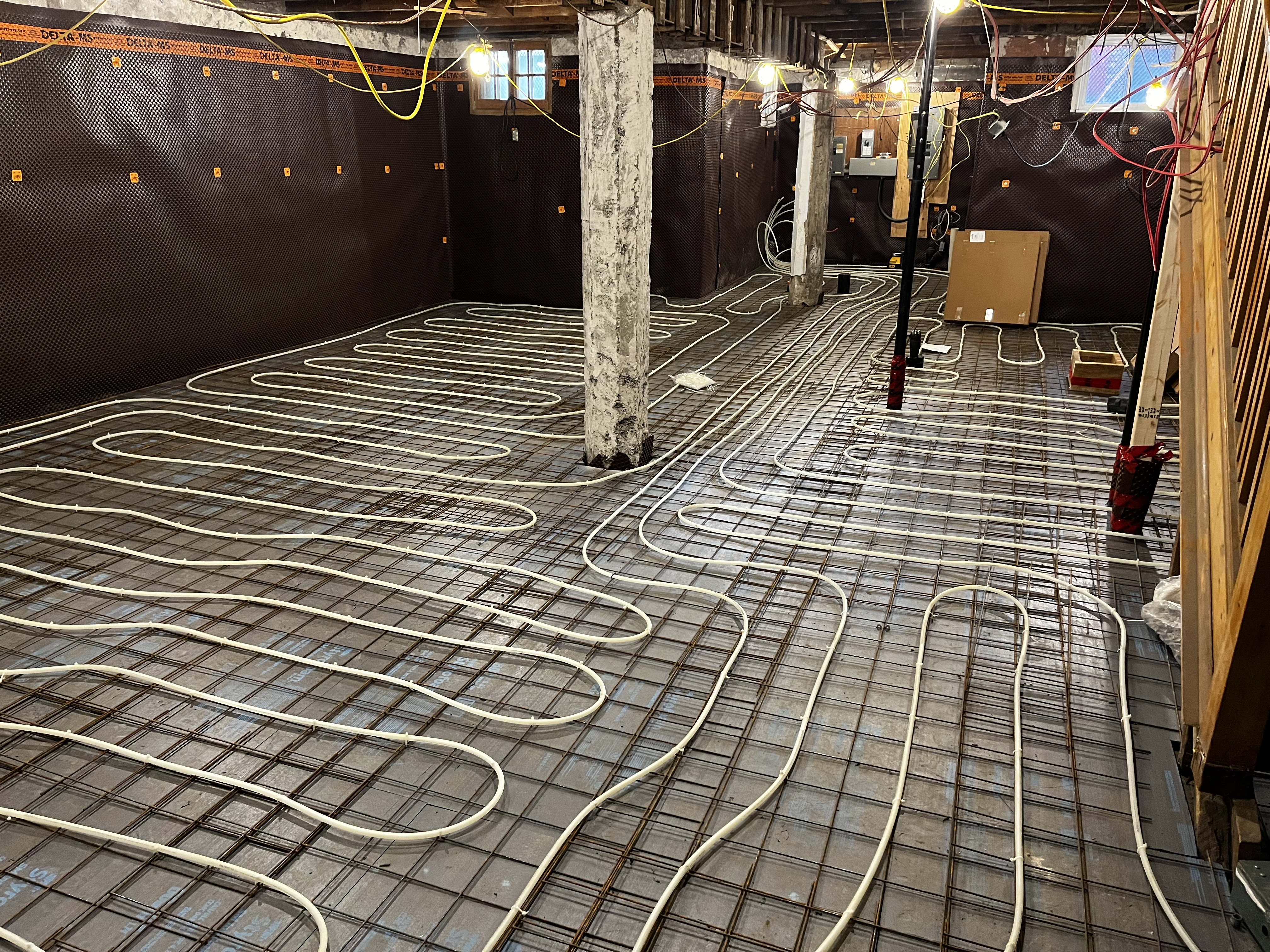 Plancher radiant — installation hydronic Plomberie SUPRA